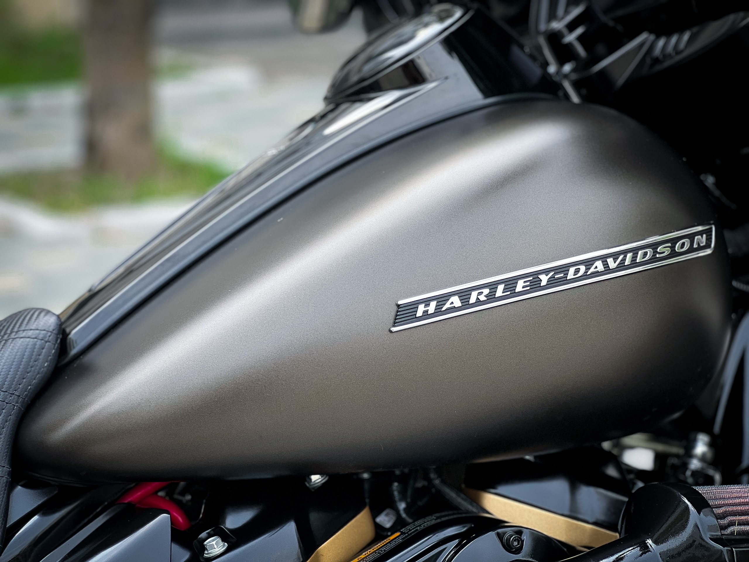 Harley Davidson Street Glide 2020  River Rock Gray Denim